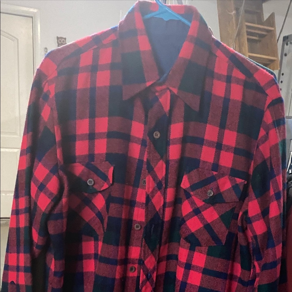 🔴SOLD🔴 Red Vintage Flannel